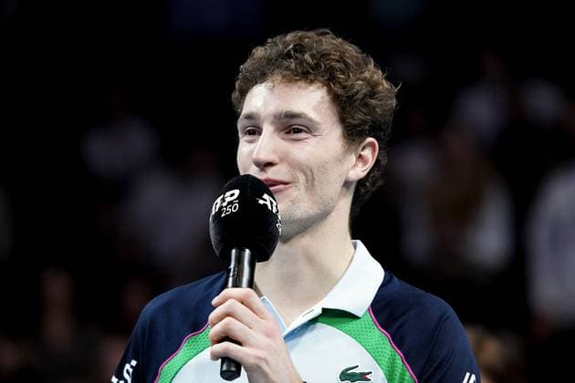 February 16, 2025, Marseille, France, FRANCE: UGO HUMBERT shone by winning his second consecutive title in Marseille, defeating HAMAD MEDJEDOVIC, the serbian, in the final (7-6, 6-4). Without dropping a set throughout the tournament, France s number 1 continues to impress and dominate on his favorite surface during the OPEN 13 provence 2025, ATP, Tennis Herren 250, french tournament, ATP Tour, Hard surface, .Indoor, on Febuary 16, 2025 at Marseille, Palais des sports, France - Photo OLLI Media Marseille FRANCE - ZUMAl184 20250216_zsp_l184_022 Copyright: xEmiliexLohmannx