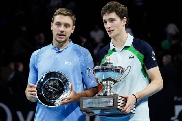 Sport Bilder des Tages February 16, 2025, Marseille, France, FRANCE: UGO HUMBERT shone by winning his second consecutive title in Marseille, defeating HAMAD MEDJEDOVIC, the serbian, in the final (7-6, 6-4). Without dropping a set throughout the tournament, France s number 1 continues to impress and dominate on his favorite surface during the OPEN 13 provence 2025, ATP, Tennis Herren 250, french tournament, ATP Tour, Hard surface, .Indoor, on Febuary 16, 2025 at Marseille, Palais des sports, France - Photo OLLI Media Marseille FRANCE - ZUMAl184 20250216_zsp_l184_024 Copyright: xEmiliexLohmannx