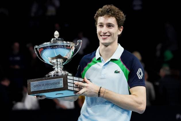 February 16, 2025, Marseille, France, FRANCE: UGO HUMBERT shone by winning his second consecutive title in Marseille, defeating HAMAD MEDJEDOVIC, the serbian, in the final (7-6, 6-4). Without dropping a set throughout the tournament, France s number 1 continues to impress and dominate on his favorite surface during the OPEN 13 provence 2025, ATP, Tennis Herren 250, french tournament, ATP Tour, Hard surface, .Indoor, on Febuary 16, 2025 at Marseille, Palais des sports, France - Photo OLLI Media Marseille FRANCE - ZUMAl184 20250216_zsp_l184_031 Copyright: xEmiliexLohmannx