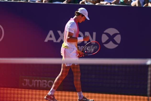 IEB+ Argentina Open 2025 - Final Joao Fonseca of Brazil celebrates a point during a men s singles final match against Francisco Cerundolo of Argentina at the Argentina Open ATP, Tennis Herren tennis tournament at Guillermo Vilas Stadium in Buenos Aires, Argentina, on February 16, 2025. Buenos Aires Argentina  Copyright: xGabrielxSotelox originalFilename:sotelo-notitle250216_npQ1h.jpg