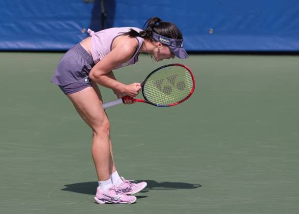 Eva Lys (GER), Dubai Duty Free Tennis Championships, Dubai, U.A.E. Copyright: xJuergenxHasenkopfx