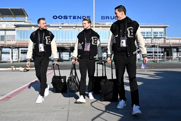Atalanta v Club Brugge - UEFA Champions League Media Activities 17 02 2025 OOSTENDE, BELGIUM - FEBRUARY 17 : Mignolet Simon goalkeeper of Club Brugge, Jackers Nordin goalkeeper of Club Brugge and Vanaken Hans midfielder of Club Brugge pictured at the Oostende airport before departure for the UEFA Champions League 2024 25 knockout phase play-off match second leg between Atalanta and Club Brugge on February 17, 2025 in Oostende, Belgium, 17 02 2025 Oostende Belgium  Copyright: xJanxDexMeuleneirx
