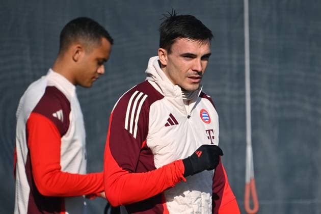 Joao PALHINHA (Bayern Muenchen), Abschlusstraining am 17.02.2025 vor dem Fussball Champions League K.O. Phase Play offs FC Bayern Muenchen - Celtic Glasgow.