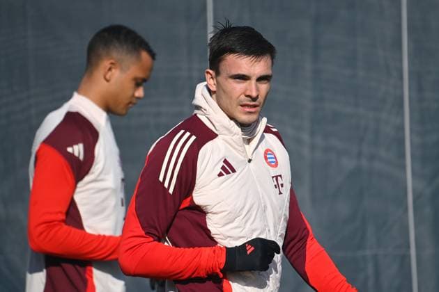 Joao PALHINHA (Bayern Muenchen), Abschlusstraining am 17.02.2025 vor dem Fussball Champions League K.O. Phase Play offs FC Bayern Muenchen - Celtic Glasgow.