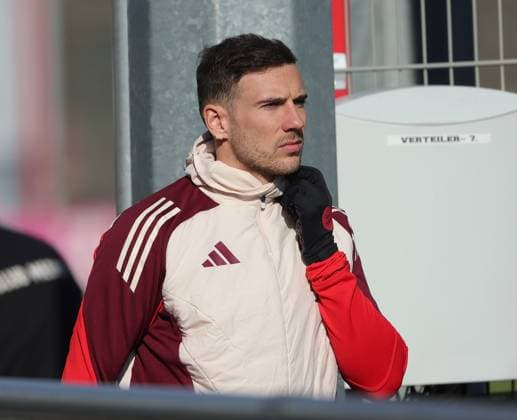 16.02.2025, CL. Abschlusstraining, Saebenerstrasse Muenchen,, Fussball, im Bild: Verteiler Leon Goretzka (FC Bayern Muenchen)