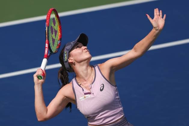 Eva Lys (GER), Dubai Duty Free Tennis Championships, Dubai, U.A.E. Copyright: xJuergenxHasenkopfx