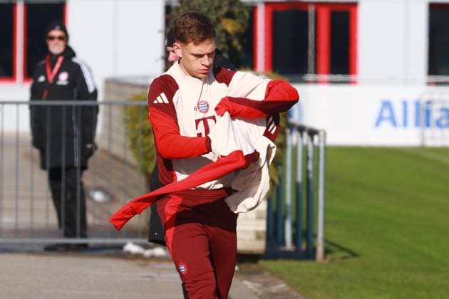 6 Joshua Kimmich, Portraet, Portrait, Fussball Abschlusstraining - FC Bayern München vor UEFA Champions League-Spiel vs. Celtic Glasgow 17.02.2025 Trainingsgelände, Säbenerstr. FOTO: Mladen Lackovic LakoPress