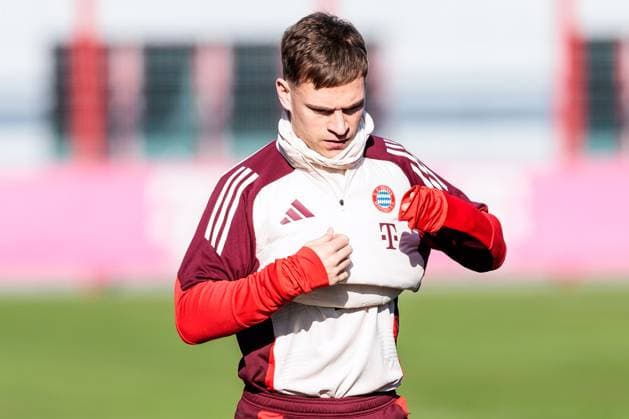 UEFA Champions League: Abschlusstraining FC Bayern München; 17.02.2025 Joshua Kimmich (FC Bayern München, 6) auf dem Weg zum Training UEFA Champions League: Abschlusstraining FC Bayern München vor dem Spiel gegen Celtic FC, München, Trainingsgelände an der Säbenerstr am 17.02.2025 Copyright: xBEAUTIFULxSPORTS Wunderlx
