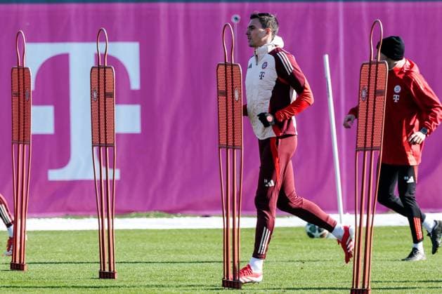 UEFA Champions League: Abschlusstraining FC Bayern München; 17.02.2025 Joao Palhinha (FC Bayern, München, 16) im Training UEFA Champions League: Abschlusstraining FC Bayern München vor dem Spiel gegen Celtic FC, München, Trainingsgelände an der Säbenerstr am 17.02.2025 Copyright: xBEAUTIFULxSPORTS Wunderlx