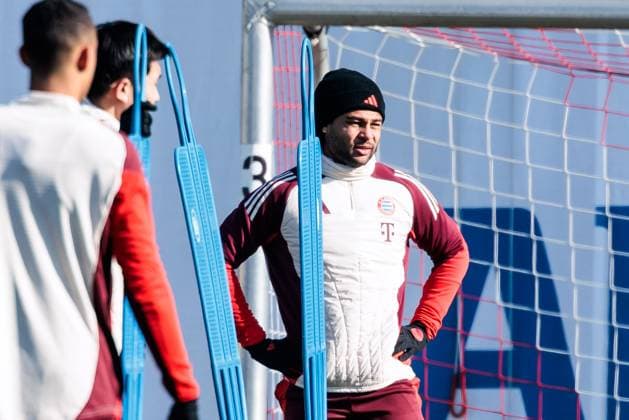 UEFA Champions League: Abschlusstraining FC Bayern München; 17.02.2025 Serge Gnabry (FC Bayern München, 7) im Training UEFA Champions League: Abschlusstraining FC Bayern München vor dem Spiel gegen Celtic FC, München, Trainingsgelände an der Säbenerstr am 17.02.2025 Copyright: xBEAUTIFULxSPORTS Wunderlx