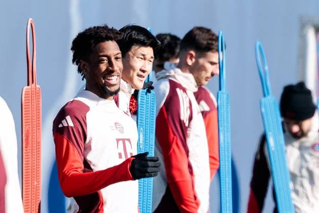 UEFA Champions League: Abschlusstraining FC Bayern München; 17.02.2025 Kingsley Coman (FC Bayern München, 11) lacht, gestikuliert UEFA Champions League: Abschlusstraining FC Bayern München vor dem Spiel gegen Celtic FC, München, Trainingsgelände an der Säbenerstr am 17.02.2025 Copyright: xBEAUTIFULxSPORTS Wunderlx
