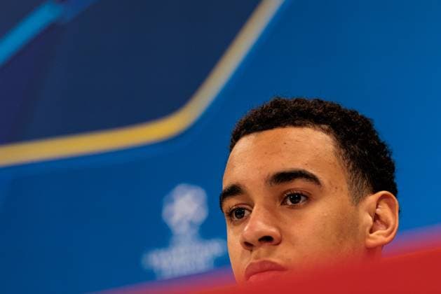 UEFA Champions League: Pressekonferenz FC Bayern München; 17.02.2025 Jamal Musiala (FC Bayern München, 42) UEFA Champions League: Pressekonferenz FC Bayern München vor dem Spiel gegen Celtic FC, München, Trainingsgelände an der Säbenerstr am 17.02.2025 Copyright: xBEAUTIFULxSPORTS Wunderlx