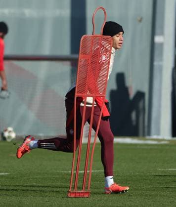 17.02.2025, CL. Abschlusstraining, Saebenerstrasse Muenchen,, Fussball, im Bild: Jamal Musiala (FC Bayern Muenchen)