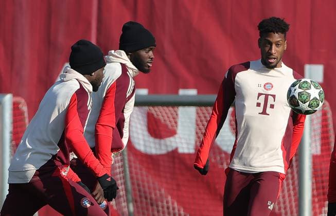 17.02.2025, CL. Abschlusstraining, Saebenerstrasse Muenchen,, Fussball, im Bild: Alphons Davies (FC Bayern Muenchen), Dayot Upamecano (FC Bayern Muenchen) und Kingsley Coman (FC Bayern Muenchen)