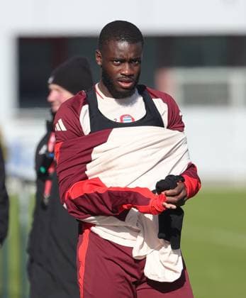 17.02.2025, CL. Abschlusstraining, Saebenerstrasse Muenchen,, Fussball, im Bild: Dayot Upamecano (FC Bayern Muenchen)