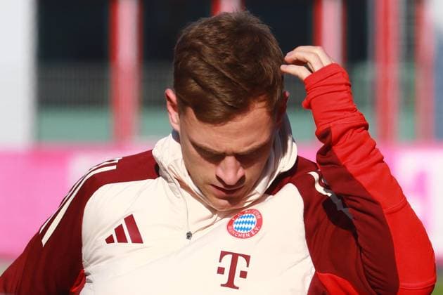 6 Joshua Kimmich, Portraet, Portrait, Gestik, gestikuliert Fussball Abschlusstraining - FC Bayern München vor UEFA Champions League-Spiel vs. Celtic Glasgow 17.02.2025 Trainingsgelände, Säbenerstr. FOTO: Mladen Lackovic LakoPress