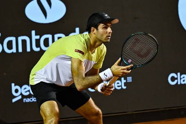 Rioopen 2025 RIO DE JANEIRO, RJ - 17.02.2025: RIOOPEN 2025 - Diaz Acosta (ARG) during Rioopen 2025 held at the Jockey Club Brasileiro, on Monday night (17), in Rio de Janeiro, RJ. (Photo: Celso Pupo Fotoarena) x2691189x  CelsoxPupo