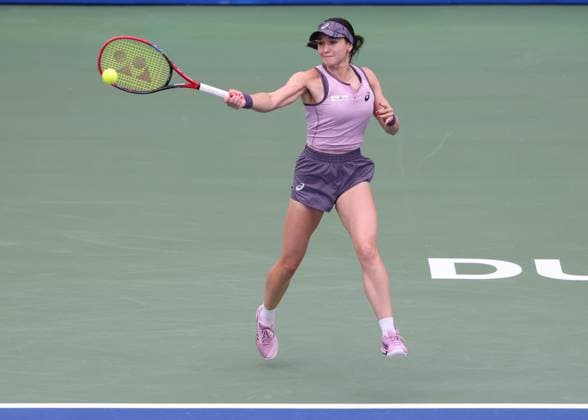 Eva Lys (GER), Dubai Duty Free Tennis Championships, Dubai, U.A.E. Copyright: xJuergenxHasenkopfx