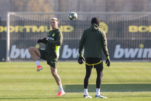 18.02.2025, Abschlusstraining zum UEFA Champions League Spiel zwischen Borussia Dortmund und Sporting Lissabon, Niklas Süle (Borussia Dortmund), Dortmund Trainingsgelände Borussia Dortmund NRW Deutschland xRHR-FOTO DEx Copyright: DennisxEwert RHR-FOTOx RHR-FOTO DE