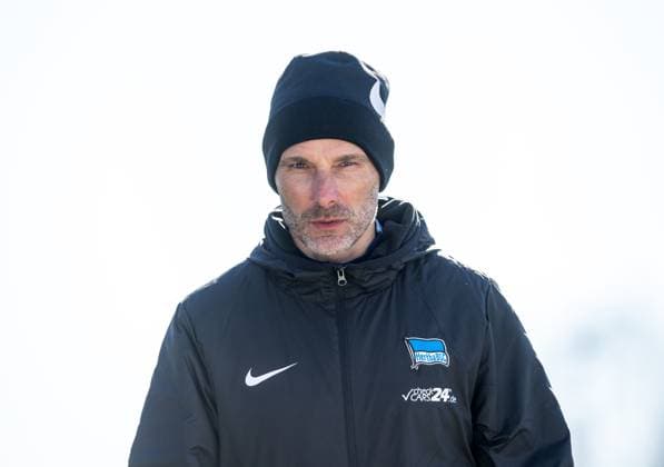 Fussball, Herren, Saison 2024 25, 2. Bundesliga, Hertha BSC, Training, Trainer Stefan Leitl (Hertha BSC), 18.02. 2025,