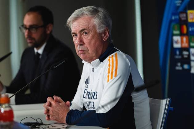 UEFA Champions League 2024 25 League Knockout Play-off Second Leg: Real Madrid Training Session and press conference, PK, Pressekonferenz Carlo Ancelotti, head coach of Real Madrid CF, seen speaking during the UEFA Champions League 2024 25 League Knockout Play-off Second Leg Training And Press Conference at Ciudad Real Madrid on February 18, 2025 in Madrid, Spain. Valdebebas Ciudad Real Madrid Madrid Spain Copyright: xAlbertoxGardinx AGardin_20250218_Real_Madrid_Training_Press_0288