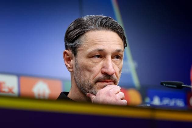 18.02.2025, Pressekonferenz zum UEFA Champions League Spiel zwischen Borussia Dortmund und Sporting Lissabon, Trainer Niko Kovac (Borussia Dortmund) fasst sich an Kinn, Dortmund Signal Iduna Park NRW Deutschland xRHR-FOTO DEx Copyright: DennisxEwert RHR-FOTOx RHR-FOTO DE
