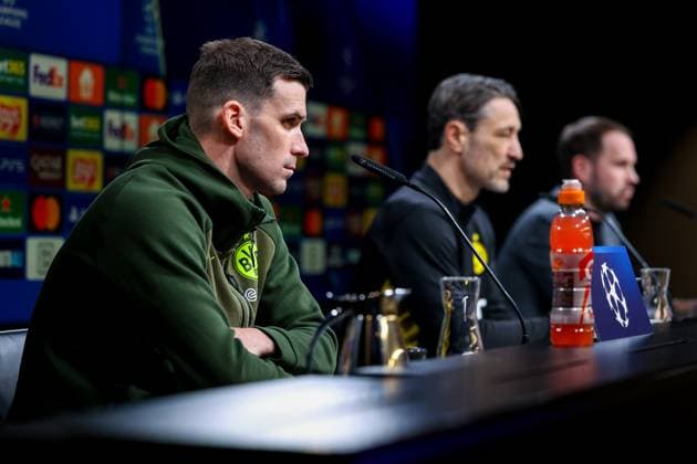 18.02.2025, Pressekonferenz zum UEFA Champions League Spiel zwischen Borussia Dortmund und Sporting Lissabon, v. l. Pascal Groß (Borussia Dortmund), Trainer Niko Kovac (Borussia Dortmund), Pressesprecher Sven Westerschulze (Borussia Dortmund), Dortmund Signal Iduna Park NRW Deutschland xRHR-FOTO DEx Copyright: DennisxEwert RHR-FOTOx RHR-FOTO DE