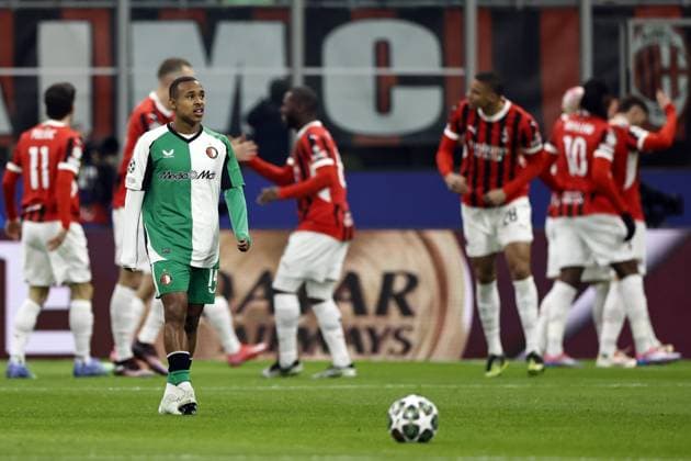 MILAN - Igor Paixao of Feyenoord disappointment after the 1-0 during the UEFA Champions League playoff match between AC Milan and Feyenoord at the San Siro Stadium on Feb. 18, 2025 in Milan, Italy. ANP MAURICE VAN STEEN UEFA Champions League 2024 25 League Knockout Play-off Second Leg 2024 25 xVIxANPxSportx xxANPxIVx 520314021 originalFilename: 520314021.jpg
