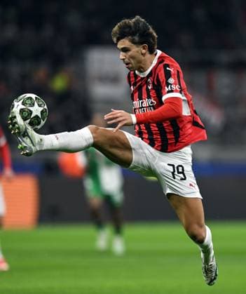 Db Milano 18 02 2025 - Champions League Milan-Feyenoord foto Daniele Buffa Image nella foto: Joao Felix 