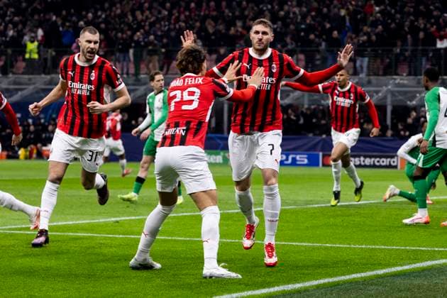 AC Milan v Feyenoord - UEFA Champions League 2024 25 League Knockout Play-off Second Leg Santiago Gimenez and Joao Felix celebrate a goal during the UEFA Champions League 2024 25 match between AC Milan and Feyenoord in Milano, Italy, on February 18, 2025, at Giuseppe Meazza stadium Milano Milano Italy  Copyright: xMairoxCinquettix originalFilename:cinquetti-acmilanv250218_np37H.jpg