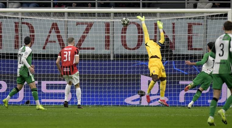 Foto IPP Paolo Bona Milano 18 02 2025 UEFA Champions League di Calcio stagione 2024 2025 partita Milan-Feyenoord Nella foto Julian Carranza segna il gol del 1-1 Italy Photo Press Worldwide Copyright italy Italy ITALY  Copyright: xR4924_italyphotopressx
