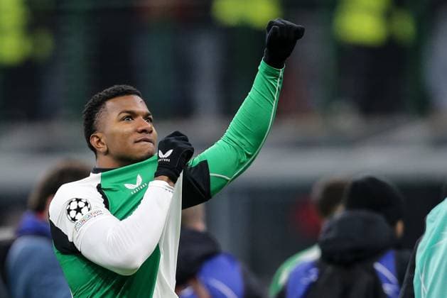 Milan, Italy, February 18st 2025: Antoni Milambo (Feyenoord during the match between Milan and Feyenoord for UEFA Champions League at San Siro Stadium, Italy. (RogÃ rio Moroti SPP) Copyright: xRogÃ rioxMorotix xSPPx spp-en-RoMoSp-AP5W8821