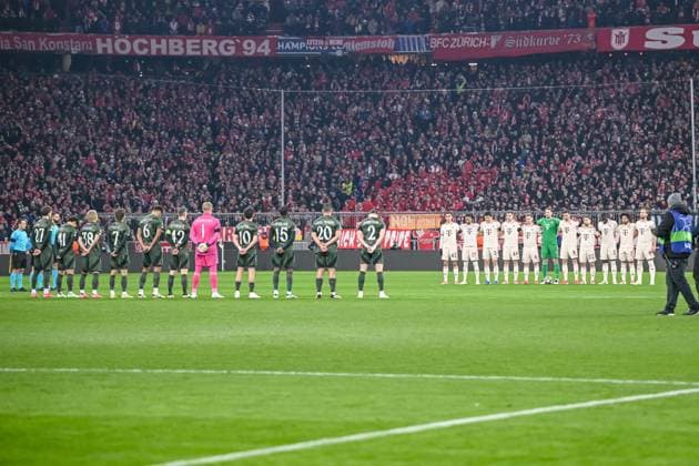 Minute of Silence for the Victims in Munich during the UEFA Champions League 2024 25 League Knockout Play-off Second Leg match between FC Bayern München and Celtic FC at Allianz Arena on February 18, 2025 in Munich, Germany. (Photo by Harry Langer DeFodi Images) Defodi-541_FCBCFC0250218_08
