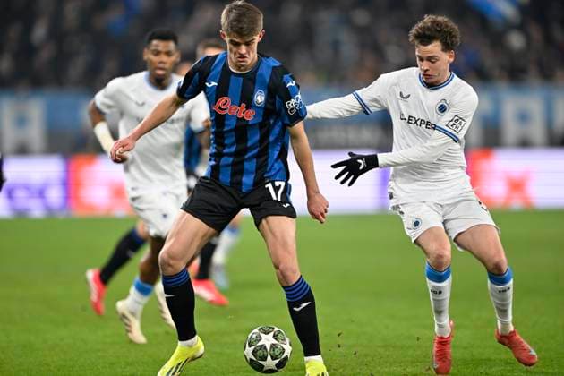 Atalanta v Club Brugge - UEFA Champions League BERGAMO, ITALY - FEBRUARY 18 : De Ketelaere Charles forward of Atalanta during the UEFA Champions League 2024 25 knockout phase play-off match second leg between Atalanta and Club Brugge on February 18, 2025 in Bergamo, Italy, 18 02 2025 Bergamo Italy  Copyright: xJanxDexMeuleneirx