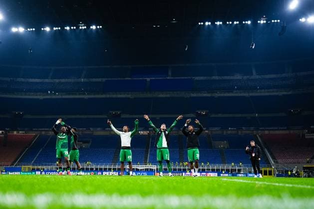 UEFA Champions League: AC Milan v Feyenoord Milan - Givairo Read of Feyenoord, Antoni Milambo of Feyenoord, Zepiqueno Redmond of Feyenoord, Jakub Moder of Feyenoord and Jeyland Mitchell of Feyenoord during the 2nd leg of the knockout phase play-offs of new format of the Champions League 2024 2025. The match is set between AC Milan and Feyenoord at Giuseppe Meazza San Siro on 18 February 2025 in Milan, Italy. Copyright: xYannickxVerhoevenx