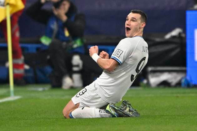 Atalanta v Club Brugge - UEFA Champions League BERGAMO, ITALY - FEBRUARY 18 : Jutgla Ferran forward of Club Brugge celebrates after scoring during the UEFA Champions League 2024 25 knockout phase play-off match second leg between Atalanta and Club Brugge on February 18, 2025 in Bergamo, Italy, 18 02 2025 Bergamo Italy  Copyright: xJanxDexMeuleneirx