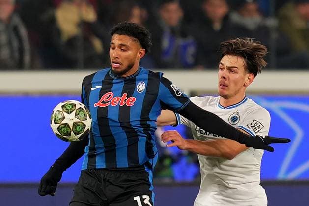 Atalanta s Ederson fight for the ball with Brugge™s Ardon Jashari during the Uefa Champions League soccer match between Atalanta BC and Club Brugge at Gewiss Stadium in Bergamo, north Italy - Tuesday , February 18 , 2025. - Soccer .  Copyright: xSpada LaPressex