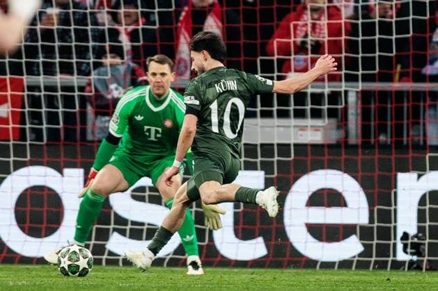 Sport Bilder des Tages UEFA Champions League: FC Bayern München - Celtic FC; 18.02.2025 Nicolas Kühn (Celtic FC, 10) schießt das 0:1 gegen Manuel Neuer (FC Bayern München, 1) UEFA Champions League: FC Bayern München - Celtic FC, München, Allianz Arena am 17.02.2025 Copyright: xBEAUTIFULxSPORTS Wunderlx