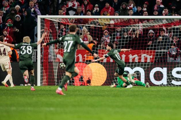 UEFA Champions League: FC Bayern München - Celtic FC; 18.02.2025 Jubel zum 0:1 durch Nicolas Kühn (Celtic FC, 10) UEFA Champions League: FC Bayern München - Celtic FC, München, Allianz Arena am 17.02.2025 Copyright: xBEAUTIFULxSPORTS Wunderlx