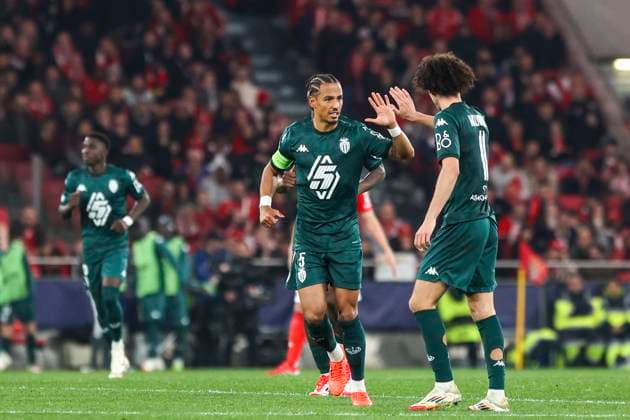 Estadio da Luz LISBON, PORTUGAL - FEBRUARY 18: Thilo Kehrer of Monaco and Maghnes Akliouche of Monaco celebrates after MOnaco score a goal during the UEFA Champions League 2024 25 League Knockout Play-off second leg match between SL Benfica and AS Monaco at Estadio da Luz on February 18, 2025 in Lisbon, Portugal. (Photo by Valter Gouveia Sports Press Photo Getty Images) UEFA Champions League - SL Benfica vs AS Monaco (Sports Press Photo SPP) Copyright: xSportsxPressxPhotox xSPPx spp-en-SpPrPh-spp_VGA_180225-2633