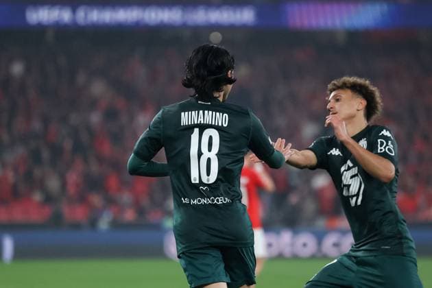 Lisbon, Portugal, February 18th,2025: Minamino (18 AS Monaco) in action celebrating his goal during the UEFA Champions League football match between SL Benfica vs AS Monaco at Estadio da Luz, Lisbon on February 18th, 2025 (Joao Bravo SPP) Copyright: xJoaoxBravoxx xSPPx spp-en-JoBr-JBF-3387
