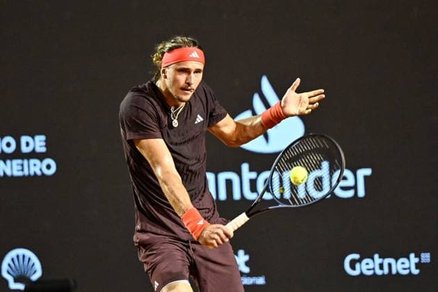 Rioopen 2025 RIO DE JANEIRO, RJ - 18.02.2025: RIOOPEN 2025 - Alexander ZVEREV (GER) vs Yunchaokete BU (CHN) during Rioopen 2025 held at Jockey Clube Brasileiro, on the Guga Kuerten court, on Tuesday night (18), in Rio de Janeiro, RJ. (Photo: Celso Pupo Fotoarena) x2691309x  CelsoxPupo