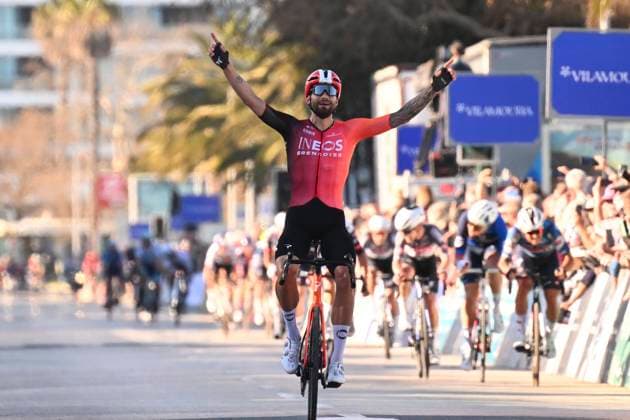 Sport Themen der Woche KW08 Sport Bilder des Tages 2025 Volta Algarve cycling race - Stage 1 LAGOS, PORTUGAL - FEBRUARY 19 : Ganna Filippo (ITA) of Ineos Grenadiers wins during stage 1 of the 51th edition of the Volta Algarve cycling race, with start in Portimao and finish in Lagos on February 19, 2025 in Lagos, Portugal, 19 02 2025 ( Motordriver Kenny Verfaillie - Lagos Portugal  Copyright: xTomasxSiskx