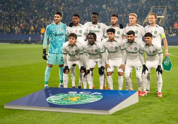 Borussia Dortmund vs. Sporting CP Lissabon, Fussball, UEFA Champions League, Play Offs, Rückspiel, Saison 2024 2025, 19.02.2025 DFL regulations prohibit any use of photographs as image sequences and or quasi-video. Copyright: HMBxMedia xMarcoxBader