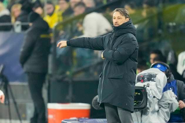 Trainer Niko Kovac (Borussia Dortmund) gestures during the UEFA Champions League 2024 25 League Knockout Play-off Second Leg match between Borussia Dortmund and Sporting Clube de Portugal at Signal Iduna Park on February 19, 2025 in Dortmund, Germany.