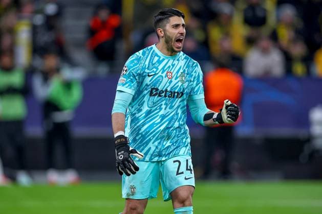19.02.2025, Fußball, UEFA Champions League, Borussia Dortmund - Sporting Lissabon, Signal Iduna Park, Knockout phase play-offs, Saison 2024 2025: Torwart Rui Silva (Sporting 24) jubelnd nach der Parade des Elfmeter Freude Jubel Nordrhein-Westfalen Deutschland
