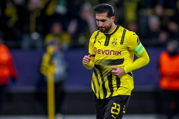 19.02.2025, Fußball, UEFA Champions League, Borussia Dortmund - Sporting Lissabon, Signal Iduna Park, Knockout phase play-offs, Saison 2024 2025: Emre Can (BVB 23) enttäuscht Enttäuschung nach dem aberkannten Tor Nordrhein-Westfalen Deutschland