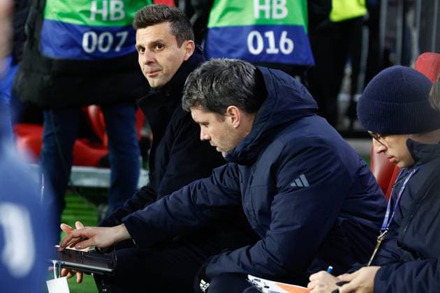 EINDHOVEN, 19-02-2025, Philips Stadium, UEFA Champions League season 2024 25, match between PSV and Juventus, Juventus trainer coach Thiago Motta PSV - Juventus  x27942963x Copyright: