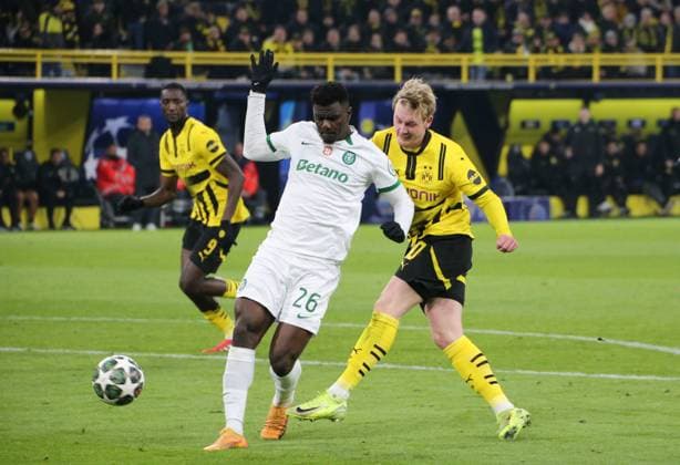 19.02.2025, xgrfx, Fussball UEFA Champions League, Borussia Dortmund - Sporting Lissabon v.l. Ousmane Diomande (Sporting), Julian Brandt (Borussia Dortmund) (DFL DFB REGULATIONS PROHIBIT ANY USE OF PHOTOGRAPHS as IMAGE SEQUENCES and or QUASI-VIDEO) Dortmund