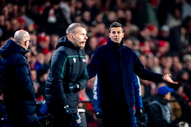 Juventus trainer Thiago Motta during the match PSV - Juventus at the Philips stadium for the UEFA Champions League - Knockout phase play-offs - 2nd leg season 2024-2025 in EINDHOVEN, Netherlands on 19 february 2025, (photo by Marcel van Dorst EYE4images DeFodi Images)